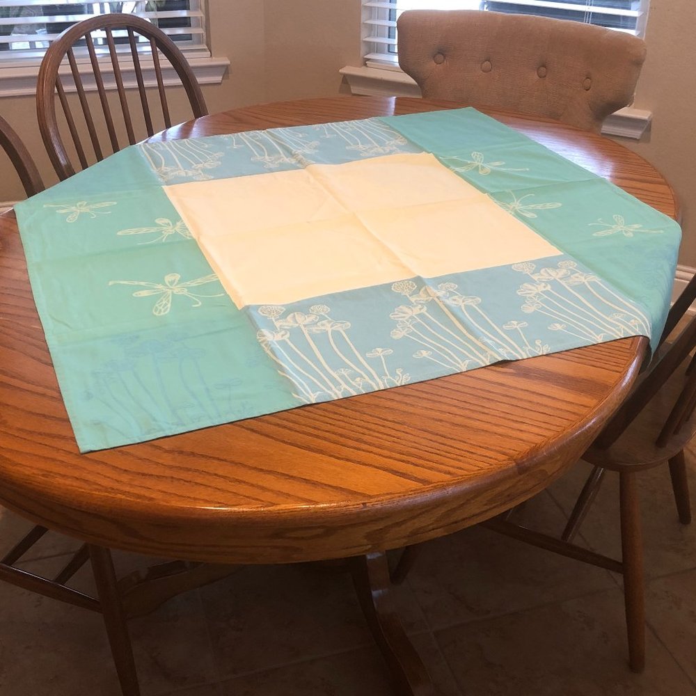 Tukan Tabletopper Jacquard de Provence Dragonflies